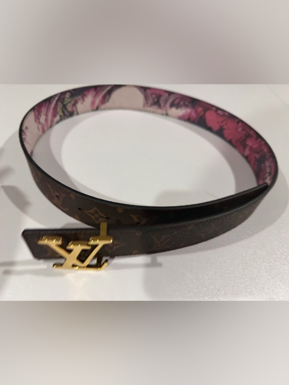 Louis Vuitton 40mm Reversible Belt Pink Men's Barley Used - Like New - Picture 3 of 3